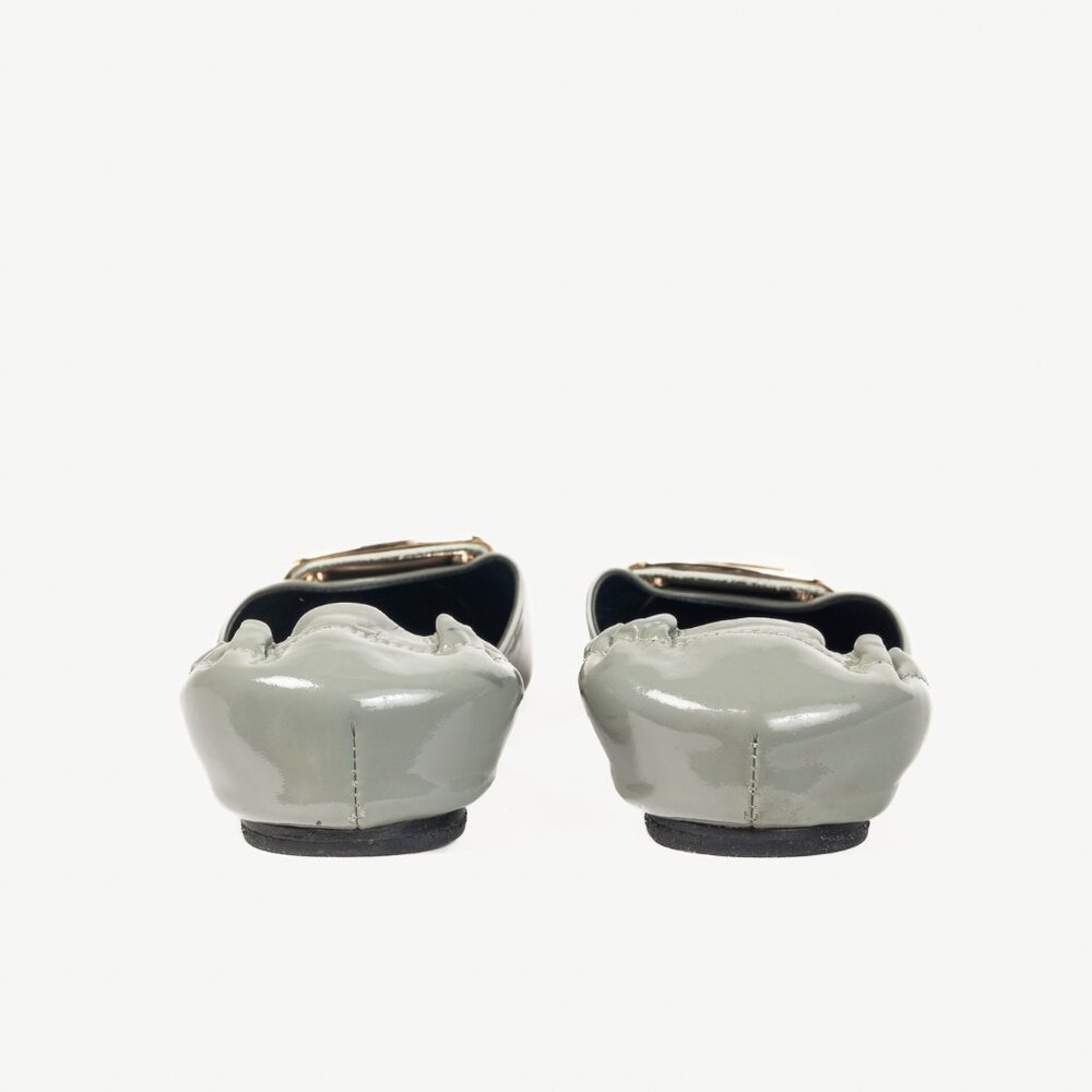 Roger Vivier Chips Grey Patent Leather Buckle Scrunch Flats - Picture 4 of 10